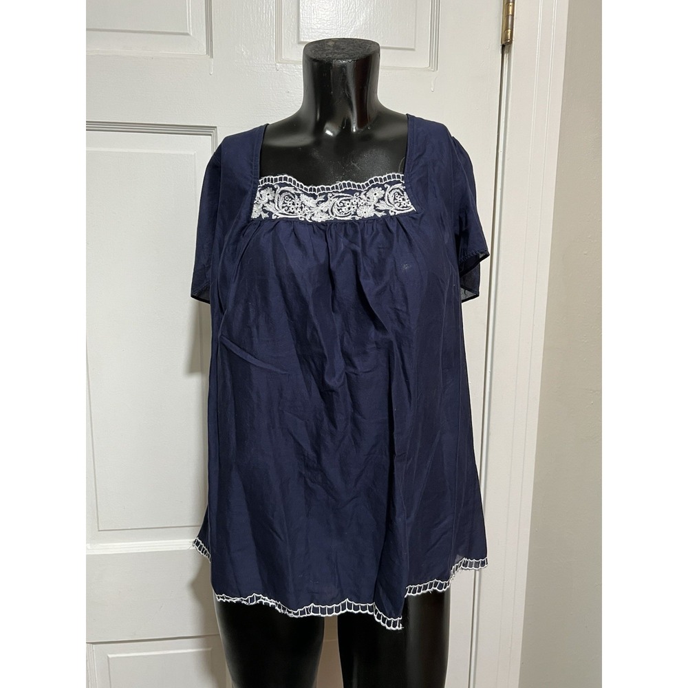 Navy Blue Womens Blouse Ann Taylor Loft Size Large Embroidered